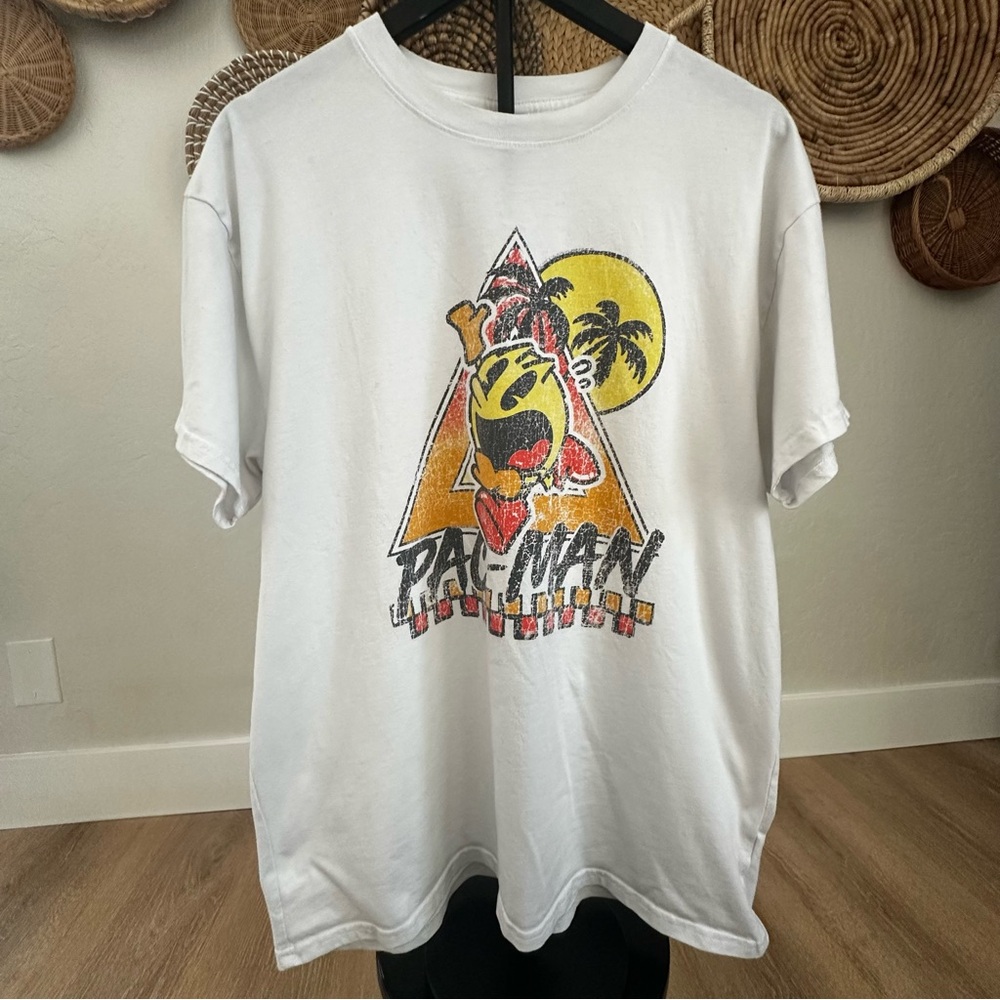 White Men’s Pac-Man Graphic T-Shirt